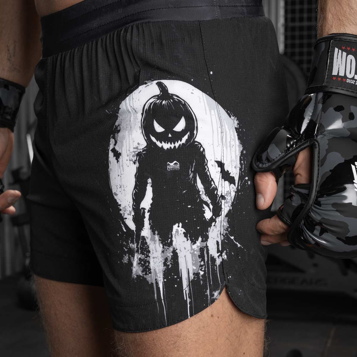 Phantom Athletics MMA Shorts Fusion-R Pumpkill - Schwarz/Grau