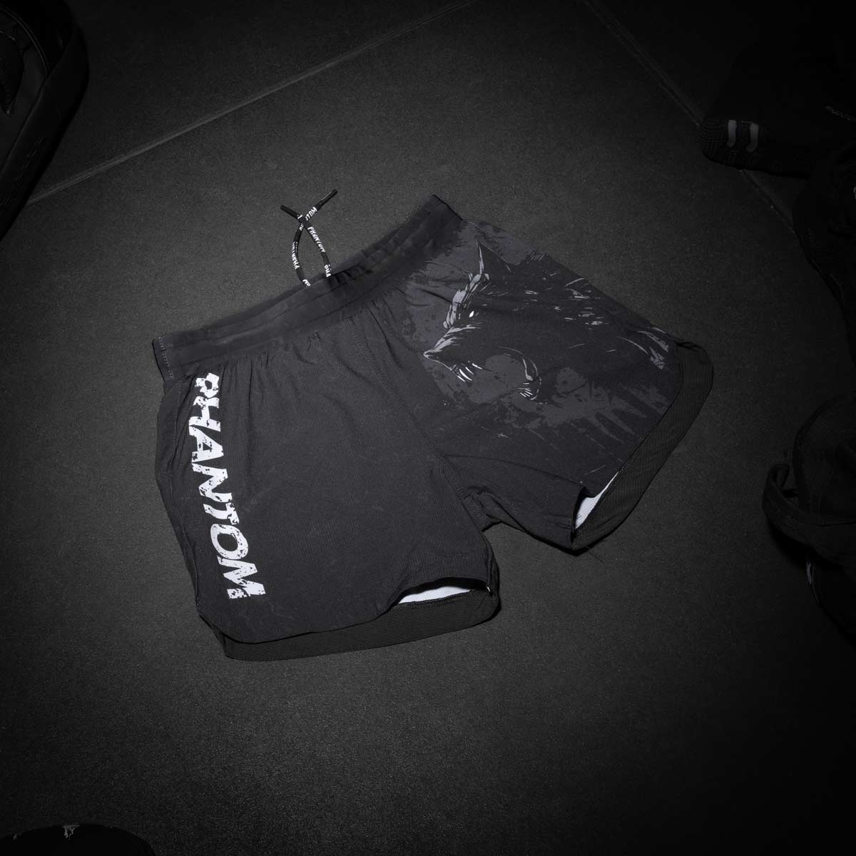 Phantom Athletics MMA Shorts Fusion-R Werewolf - Schwarz/Grau