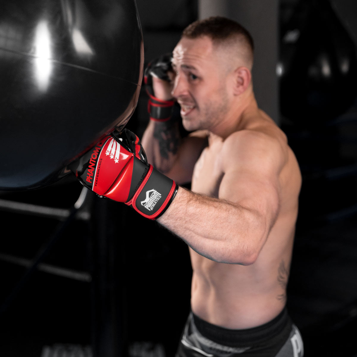 Phantom Athletics MMA-Handschuhe Raider - Rot/Schwarz Camo