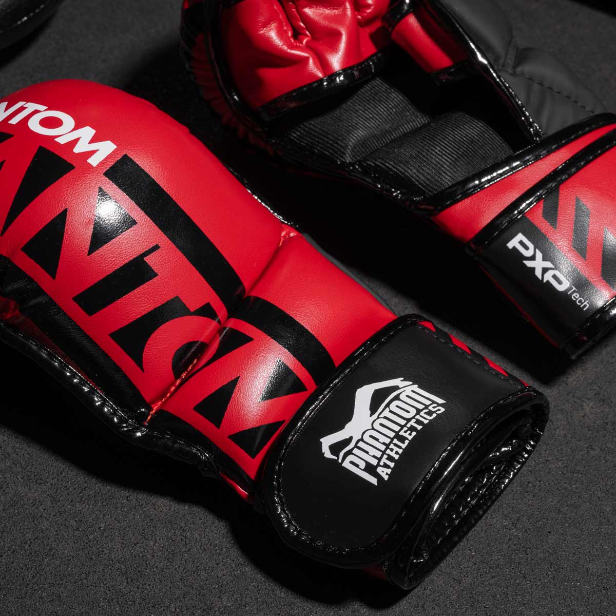 Phantom Athletics MMA-Handschuhe APEX - Rot
