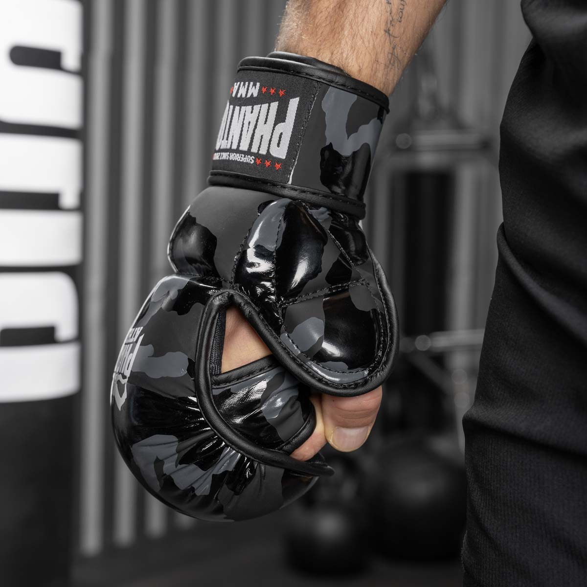 Phantom Athletics MMA Handschuhe APEX - Schwarz/Camo