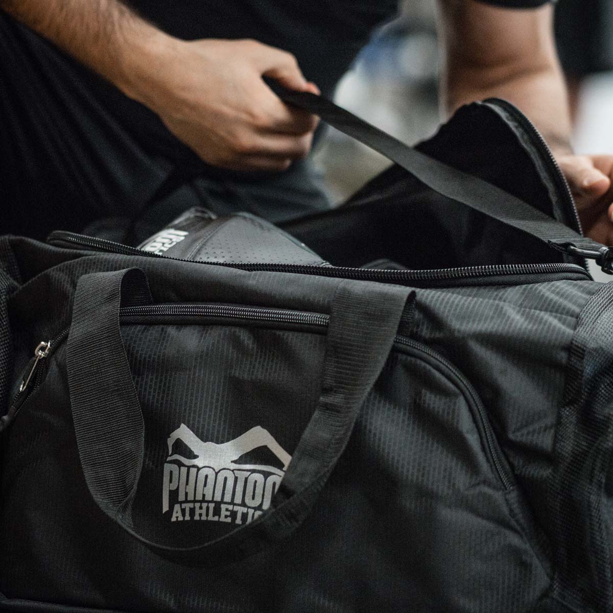 Phantom Athletics Sporttasche Shadow - Schwarz