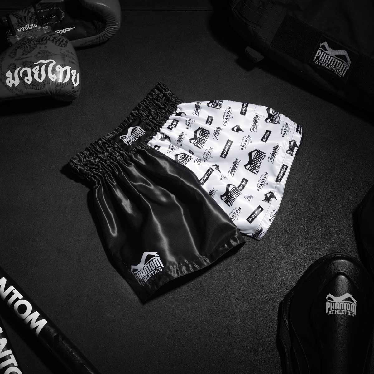 Phantom Athletics Muay Thai Shorts Legend - Schwarz/Weiß