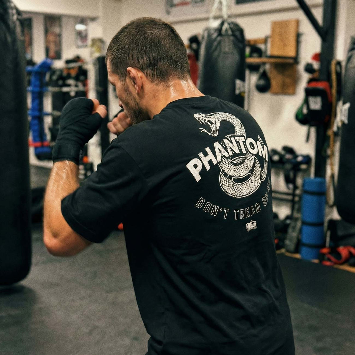 Phantom Athletics T-Shirt DON'T TREAD ON ME - Schwarz
