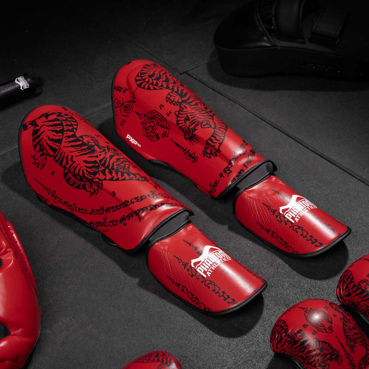 Phantom Athletics Schienbeinschoner Muay Thai - Rot