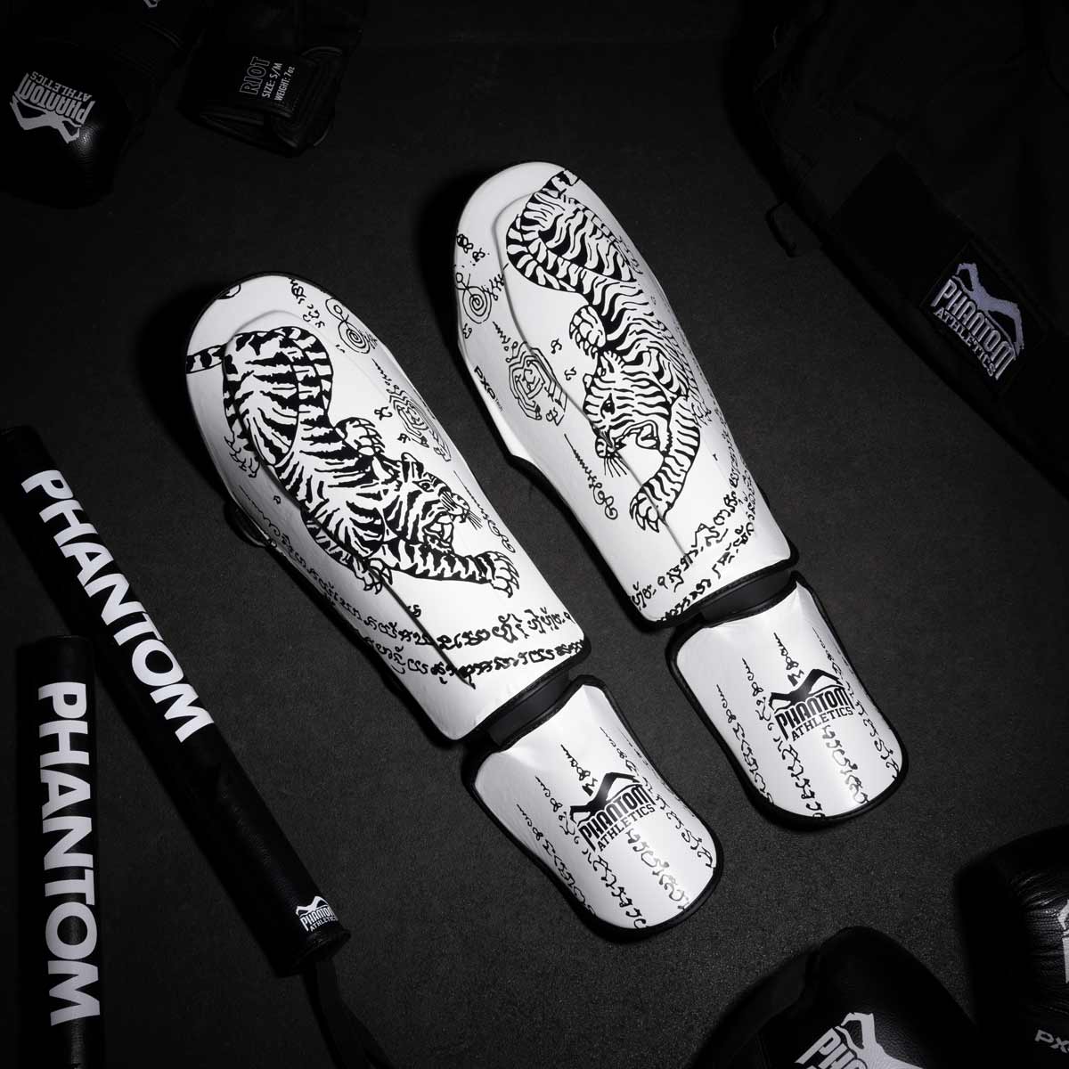 Phantom Athletics Schienbeinschoner Muay Thai - Weiß