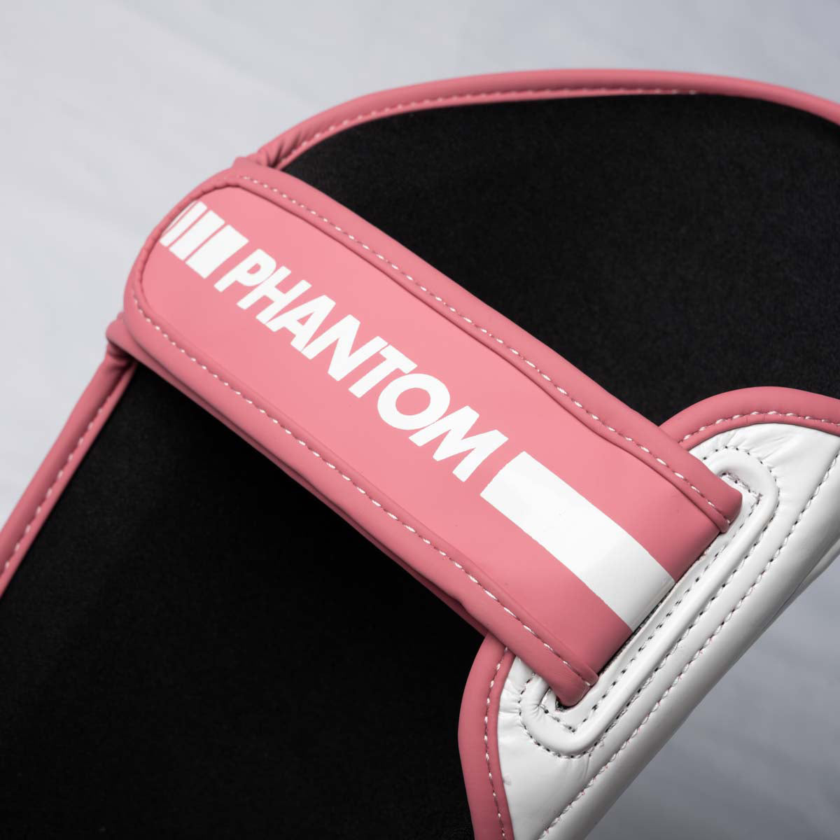 Phantom Athletics Schienbeinschoner APEX Striking - Rosa