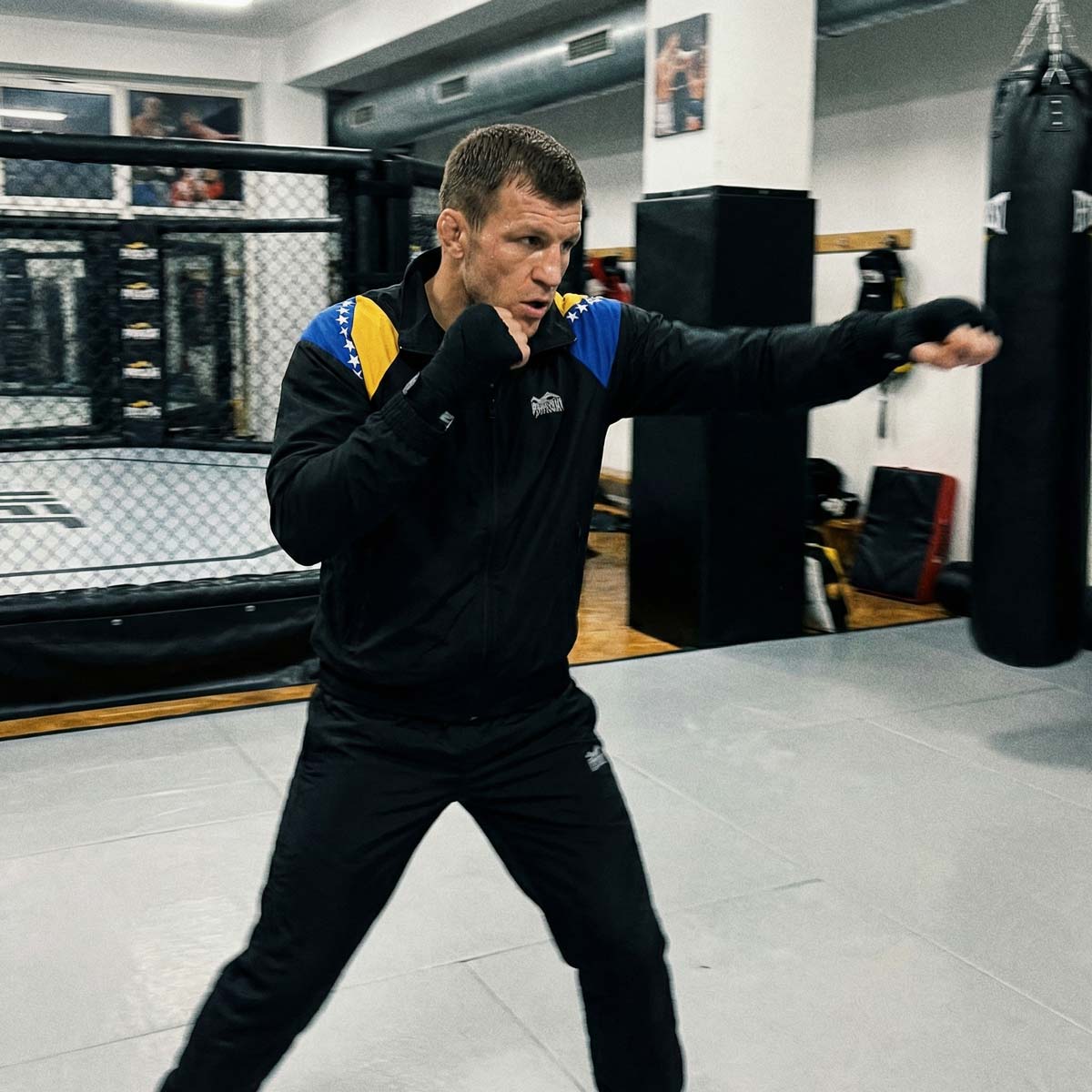 Phantom Athletics Trainingsjacke DMC Team Bosnia - Schwarz