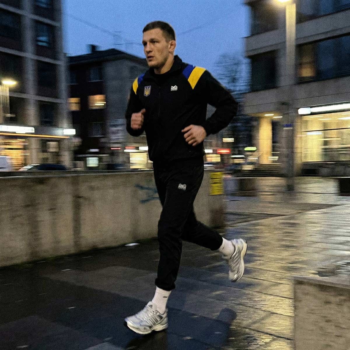 Phantom Athletics Trainingsjacke DMC Team Ukraine - Schwarz