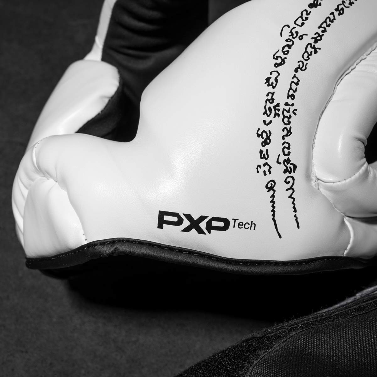 Phantom Athletics Kopfschutz Muay Thai - Weiß
