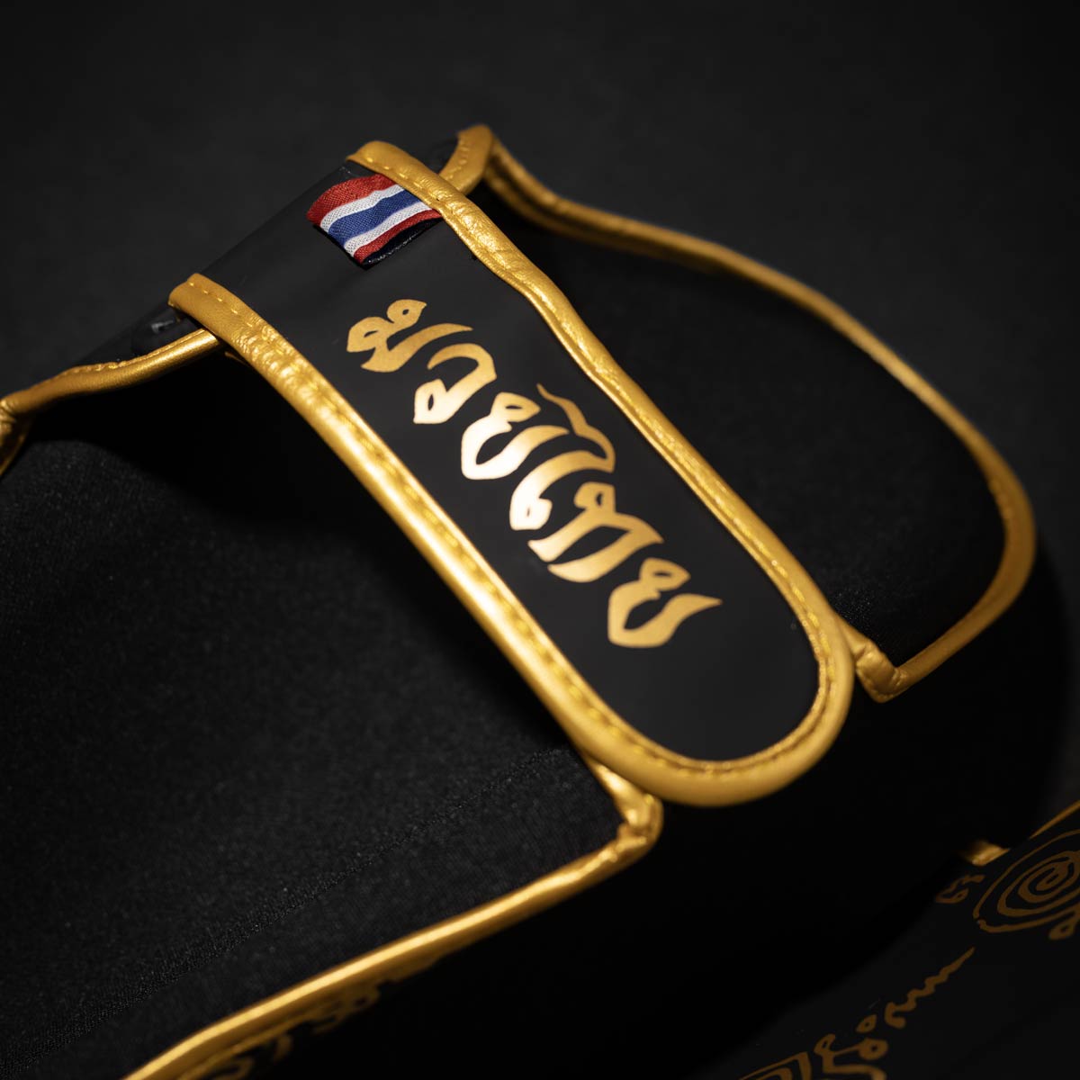 Phantom Athletics Schienbeinschoner Muay Thai - Schwarz/Gold