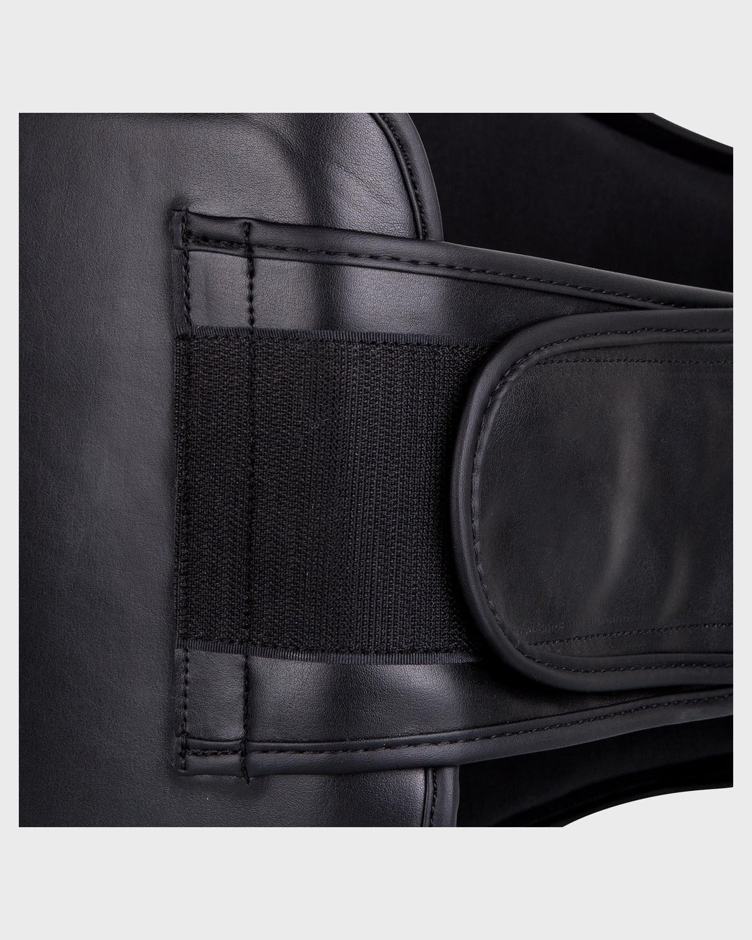Ringhorns Tiefschutz Charger Schwarz