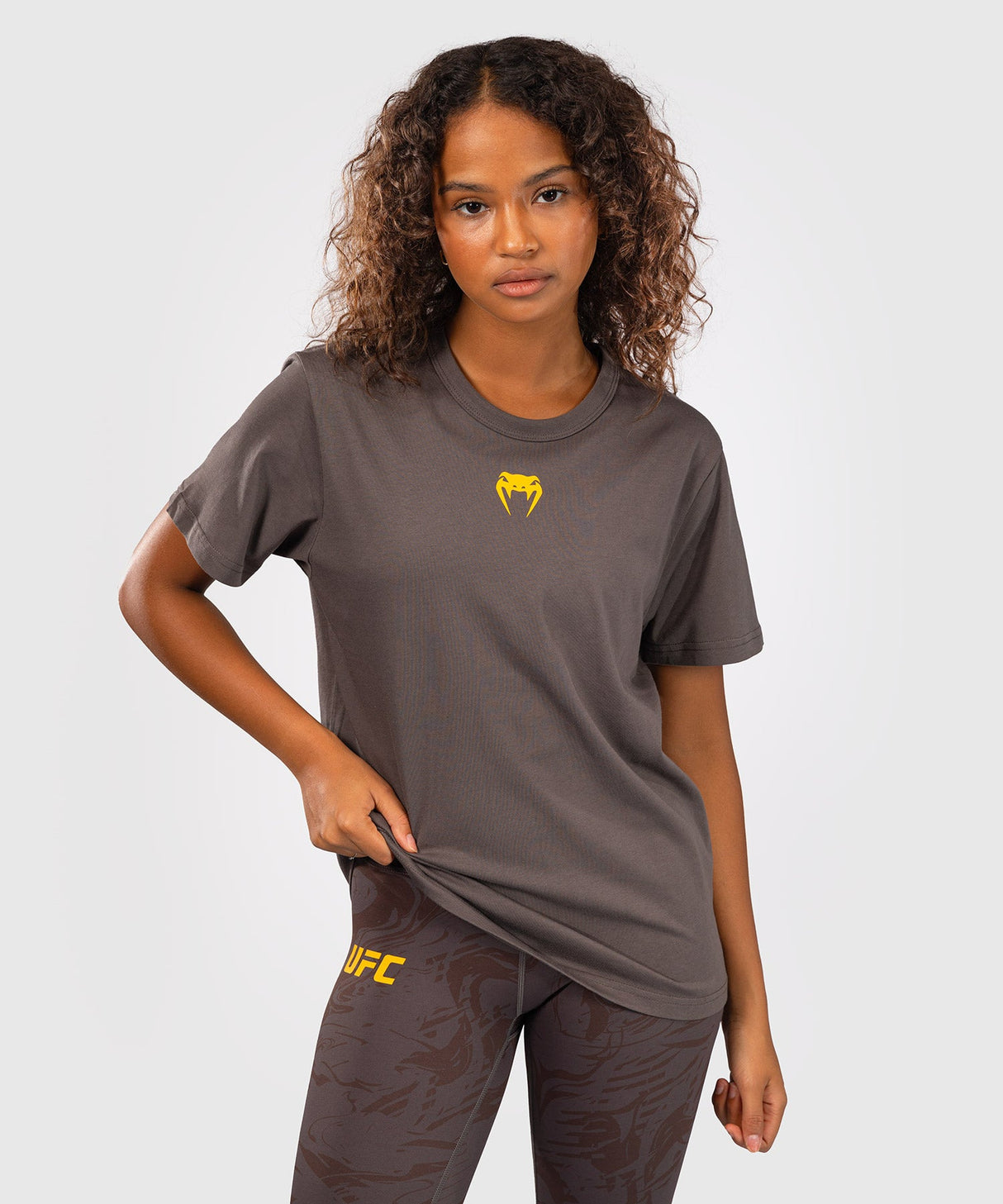 UFC Venum T-Shirt Damen Fusion Fight Week – Braun