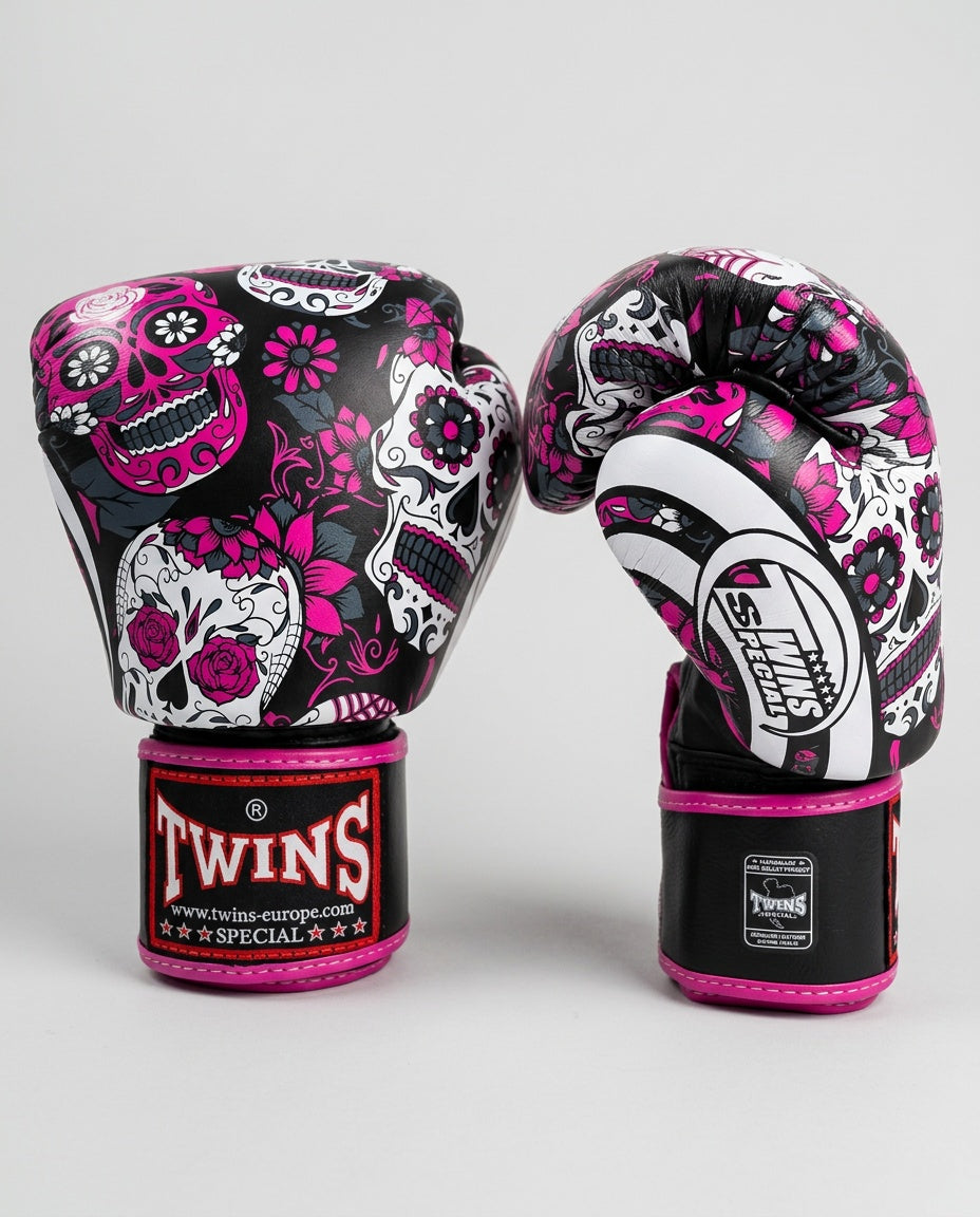 Twins Boxhandschuhe FBGVL3 Skull – Schwarz/Rosa/Weiss