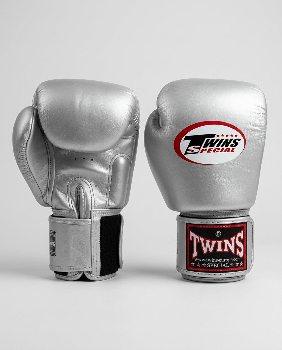 Twins Boxhandschuhe BGVL3 – Silber