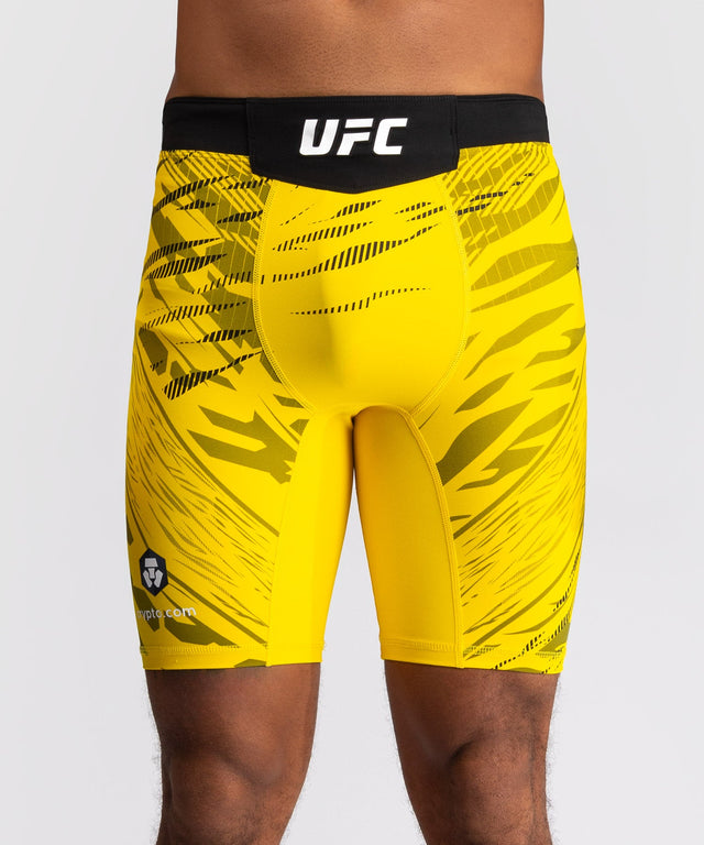 UFC Venum Vale Tudo Fight Night Fusion Shorts – Gelb