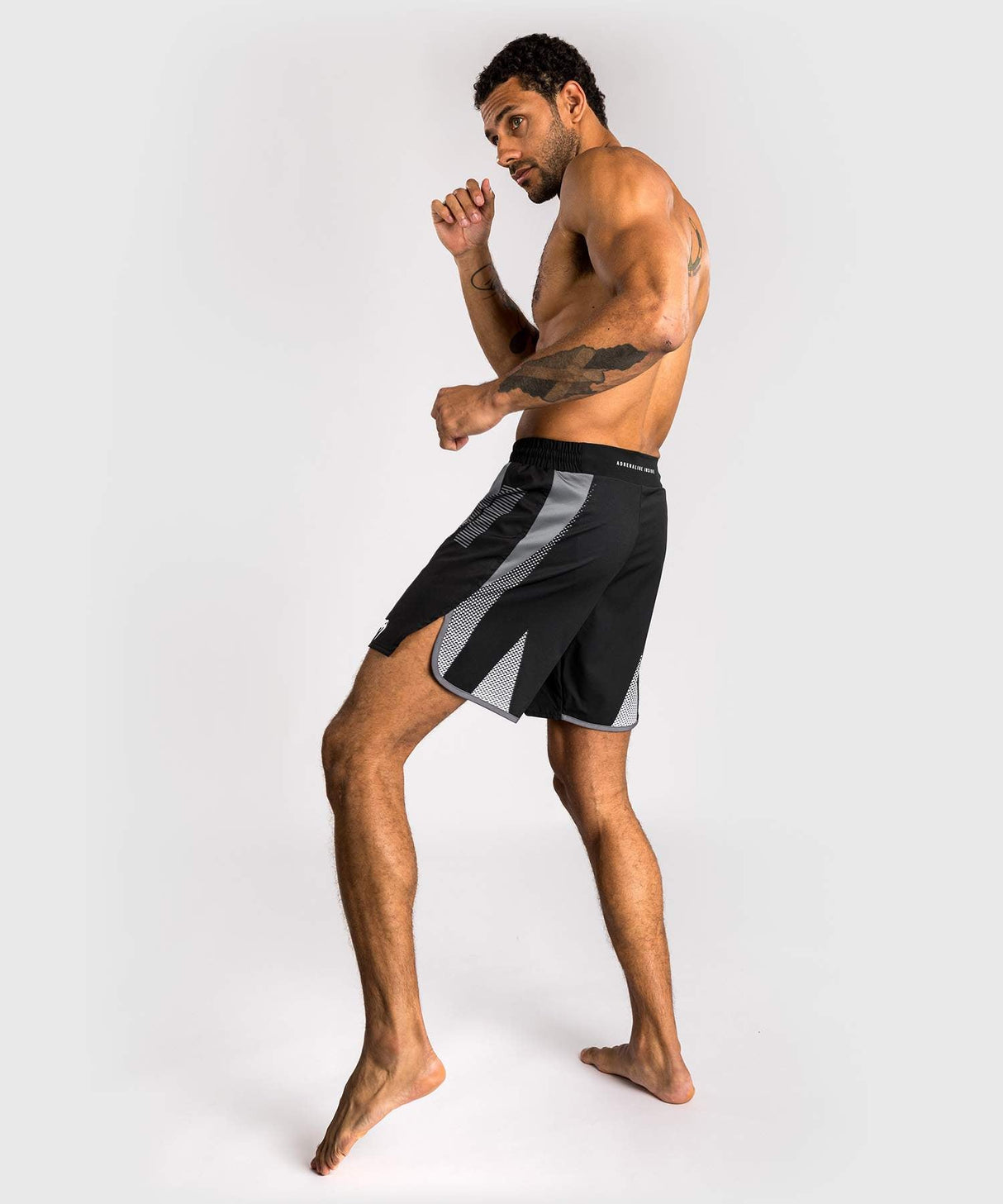 Venum MMA Shorts Adrenaline – Schwarz/Silbergrau