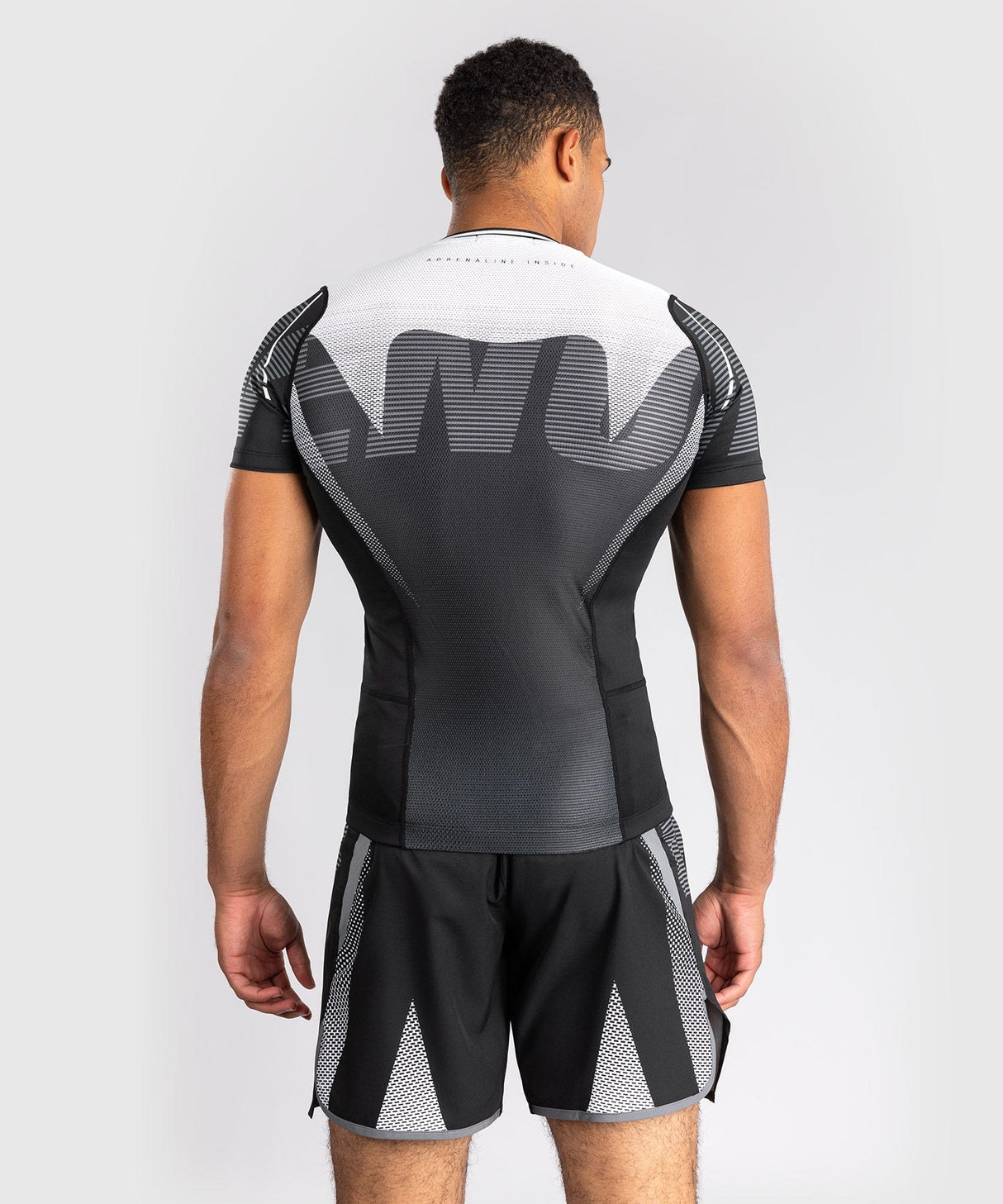 Venum Rashguard Kurzarm Adrenaline – Schwarz/Silbergrau