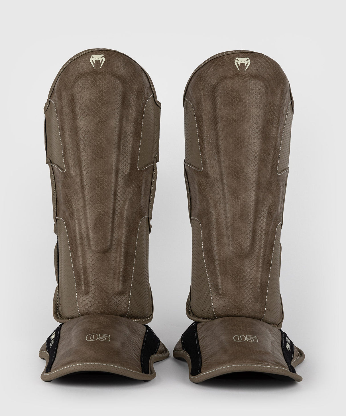 Venum Schienbeinschoner Impact Evo Scales – Braun