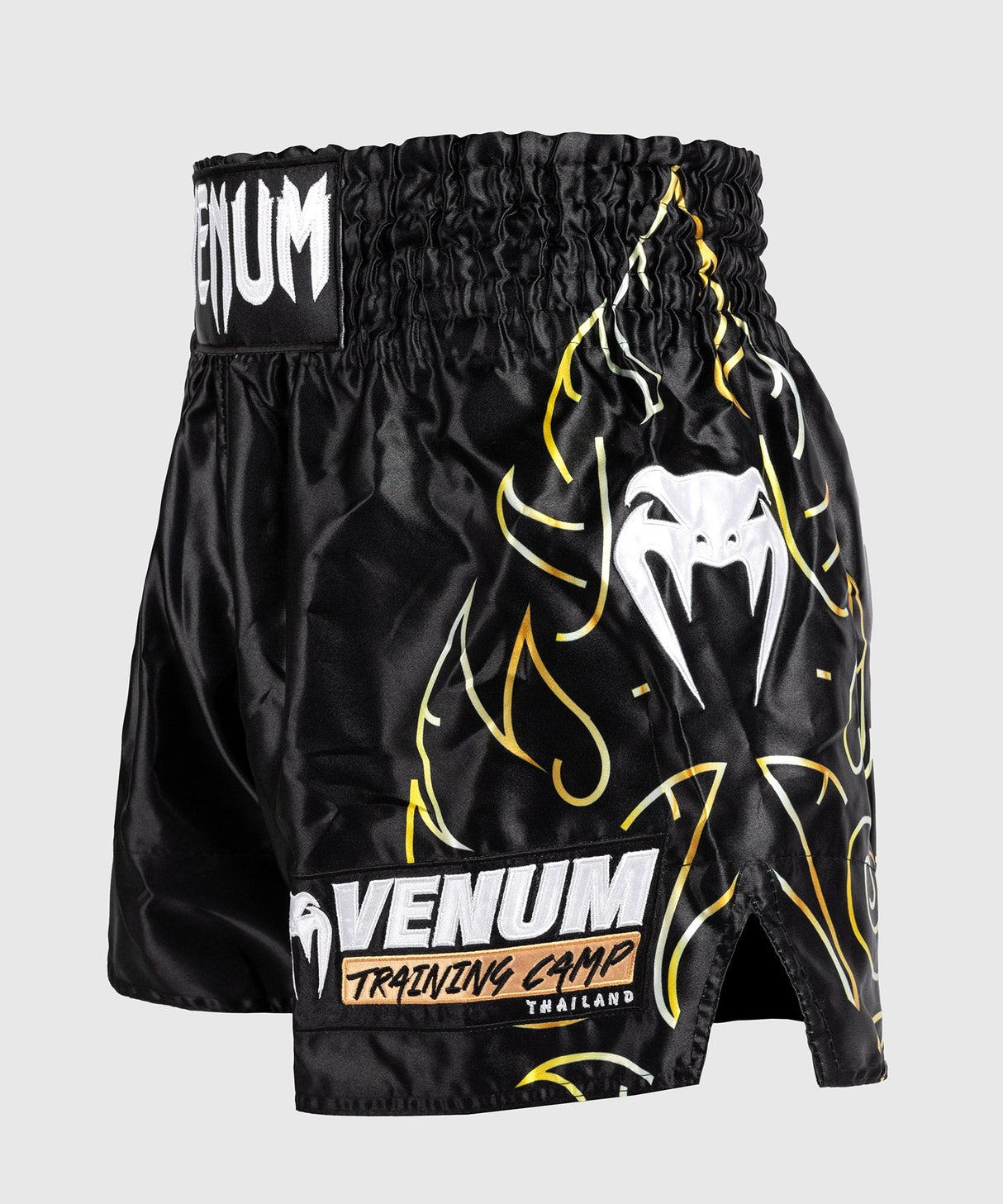 Venum Muay Thai Shorts VTC Flames – Schwarz/Gold