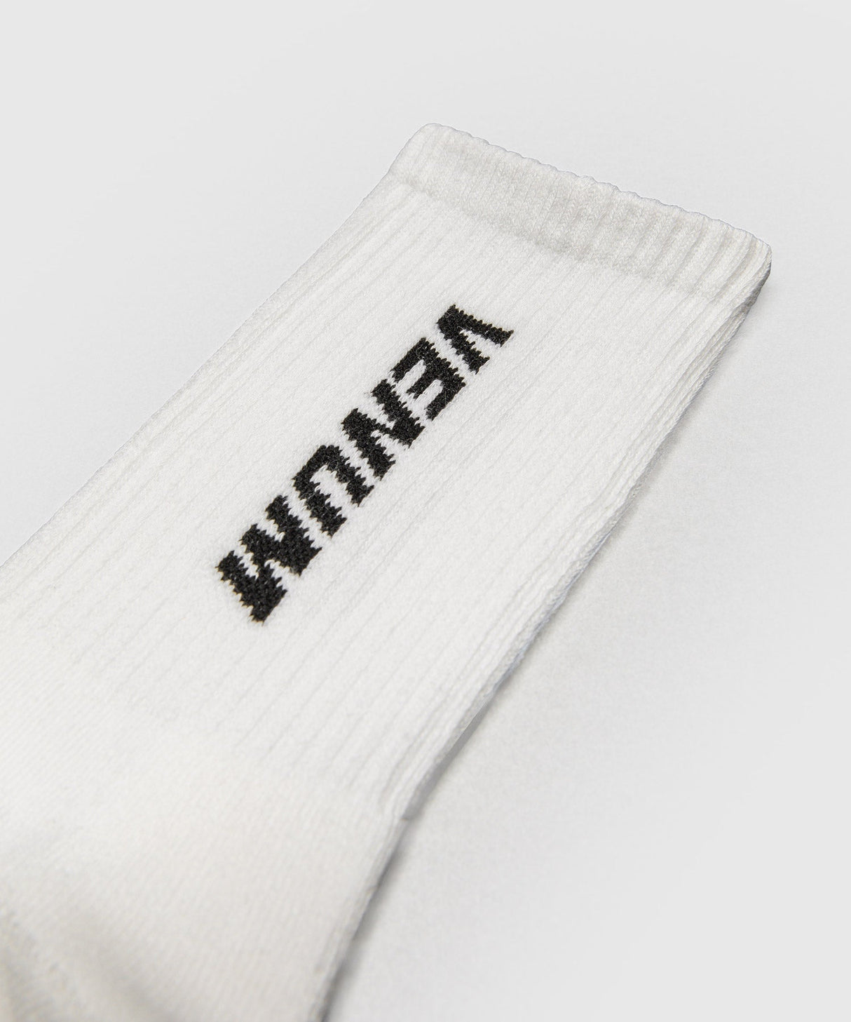 Venum Essential Crew Socken – Weiss – 3er-Set
