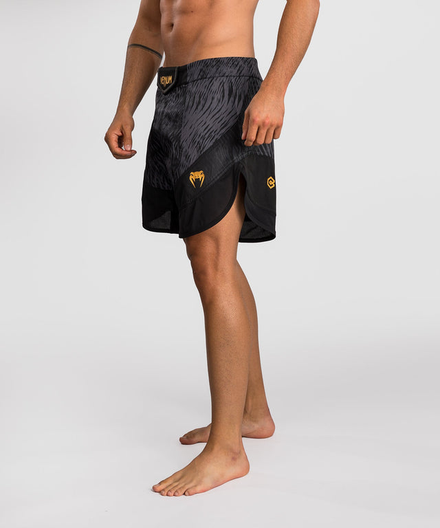 Venum x Chimaev MMA-Shorts – Schwarz/Grau