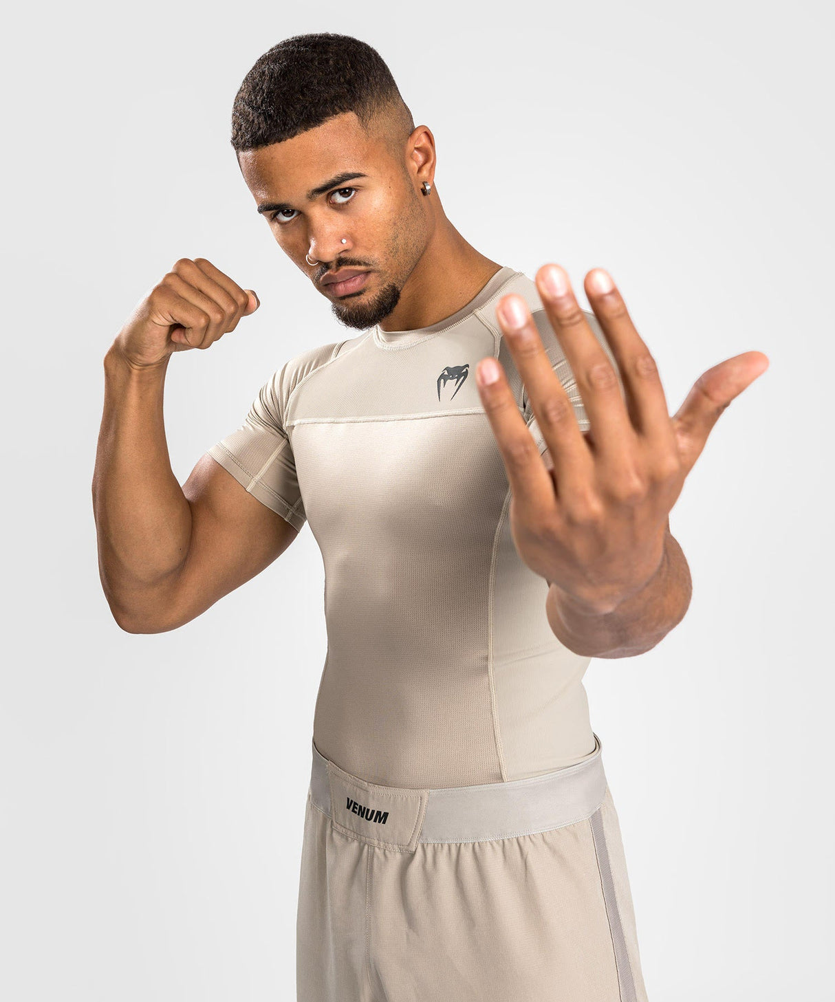 Venum Rashguard G-Fit Air Kurze Ärmel - Sand