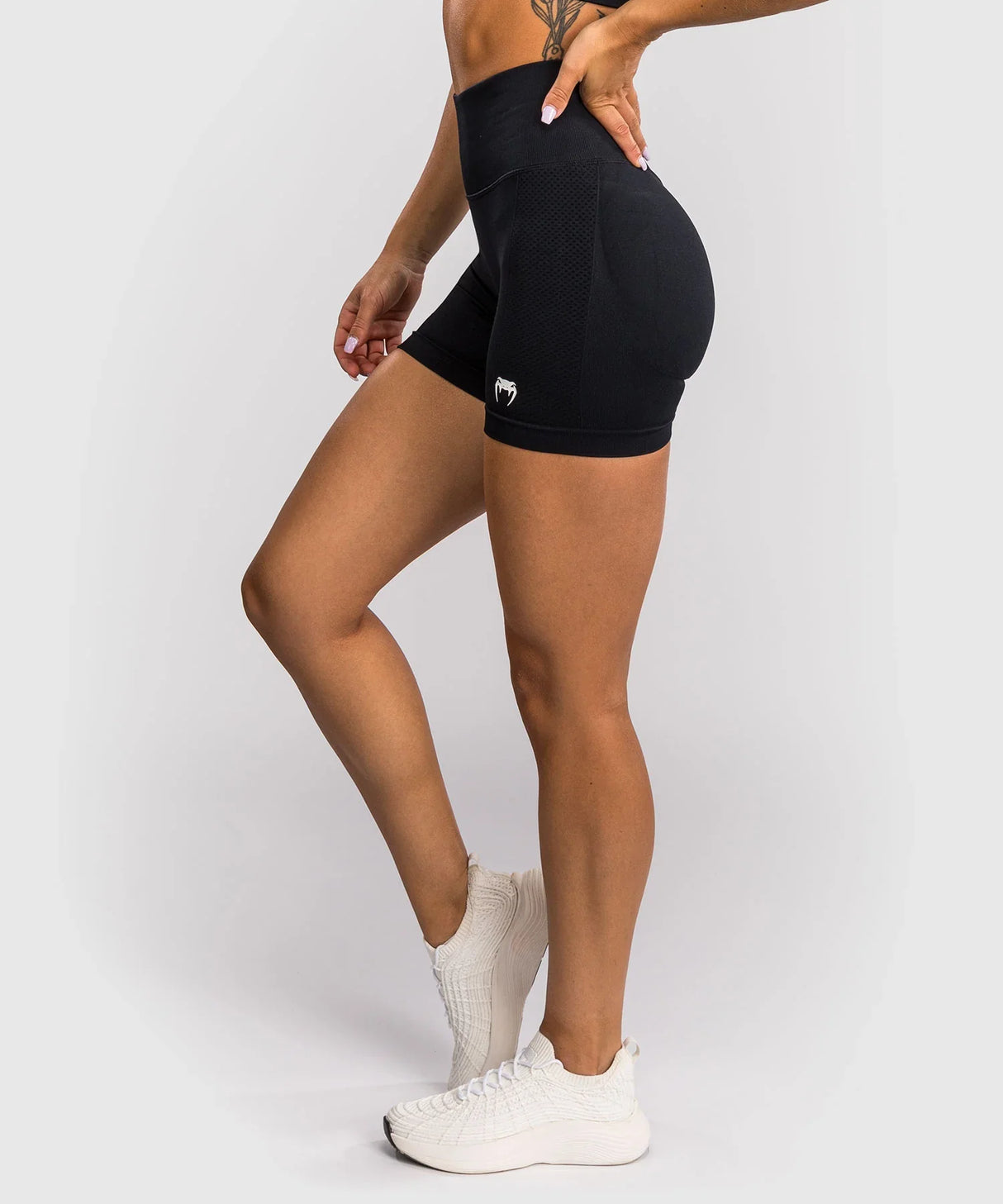 Venum Damen Sculpt Shorts – Schwarz/Weiss