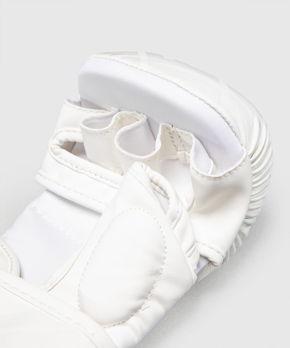 Venum MMA-Handschuhe Contender 1.5 XT 3D – Weiß/Gold
