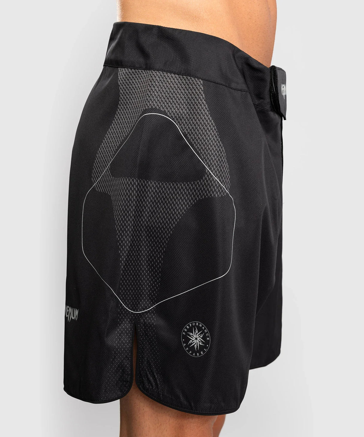 Venum MMA Shorts Nexus – Schwarz