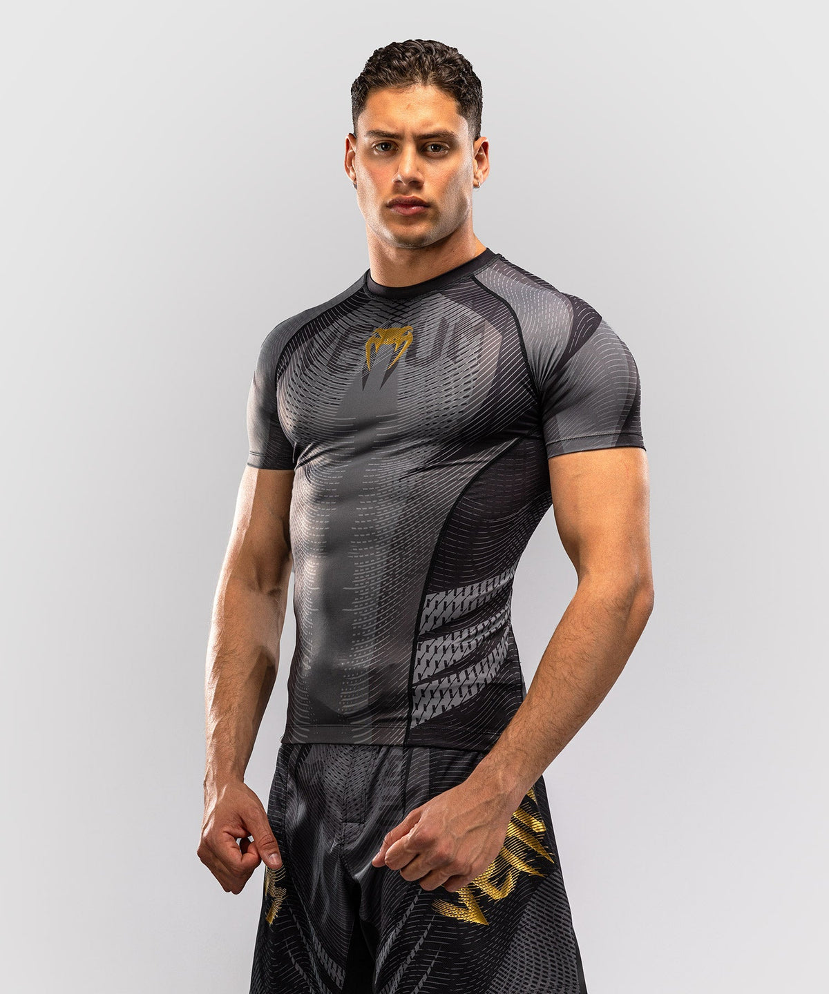 Venum Rashguard Galactic 3.0 Kurzarm – Schwarz/Gold