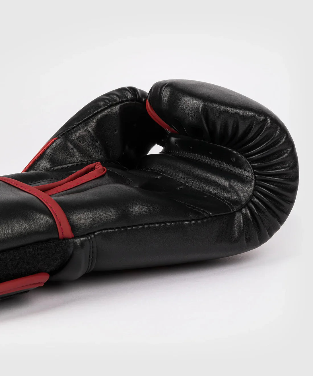 Venum Boxhandschuhe Challenger 2.5 – Schwarz/Rot