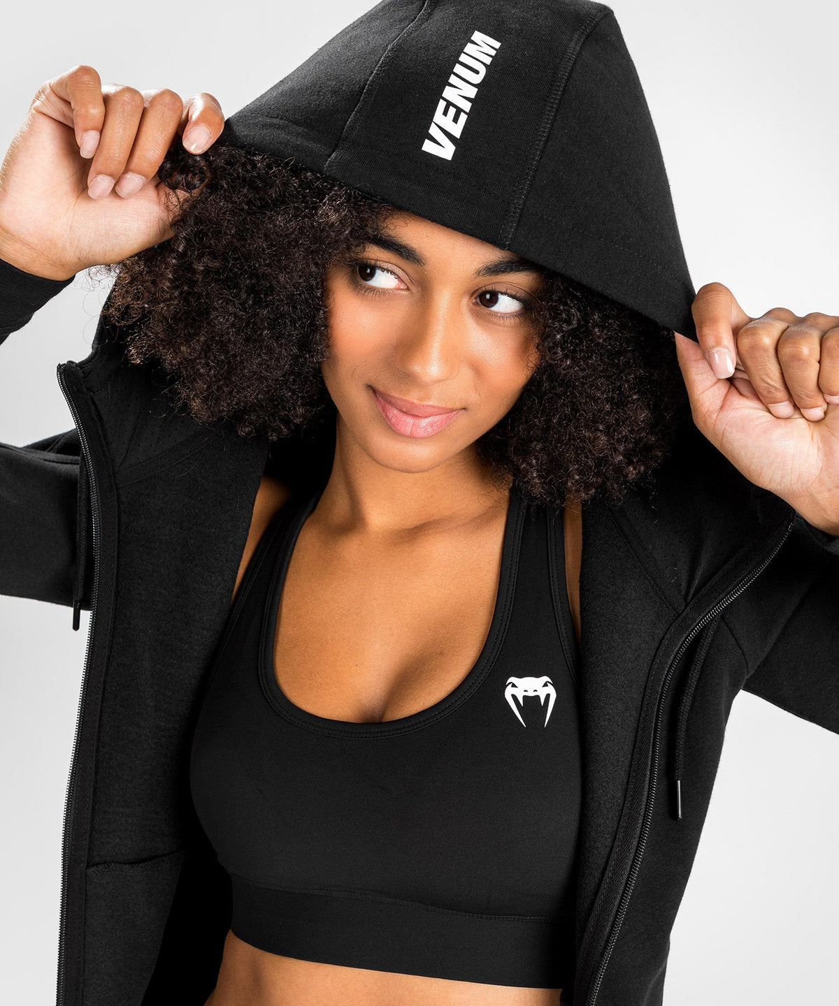 Venum Hoodie Essential - Schwarz