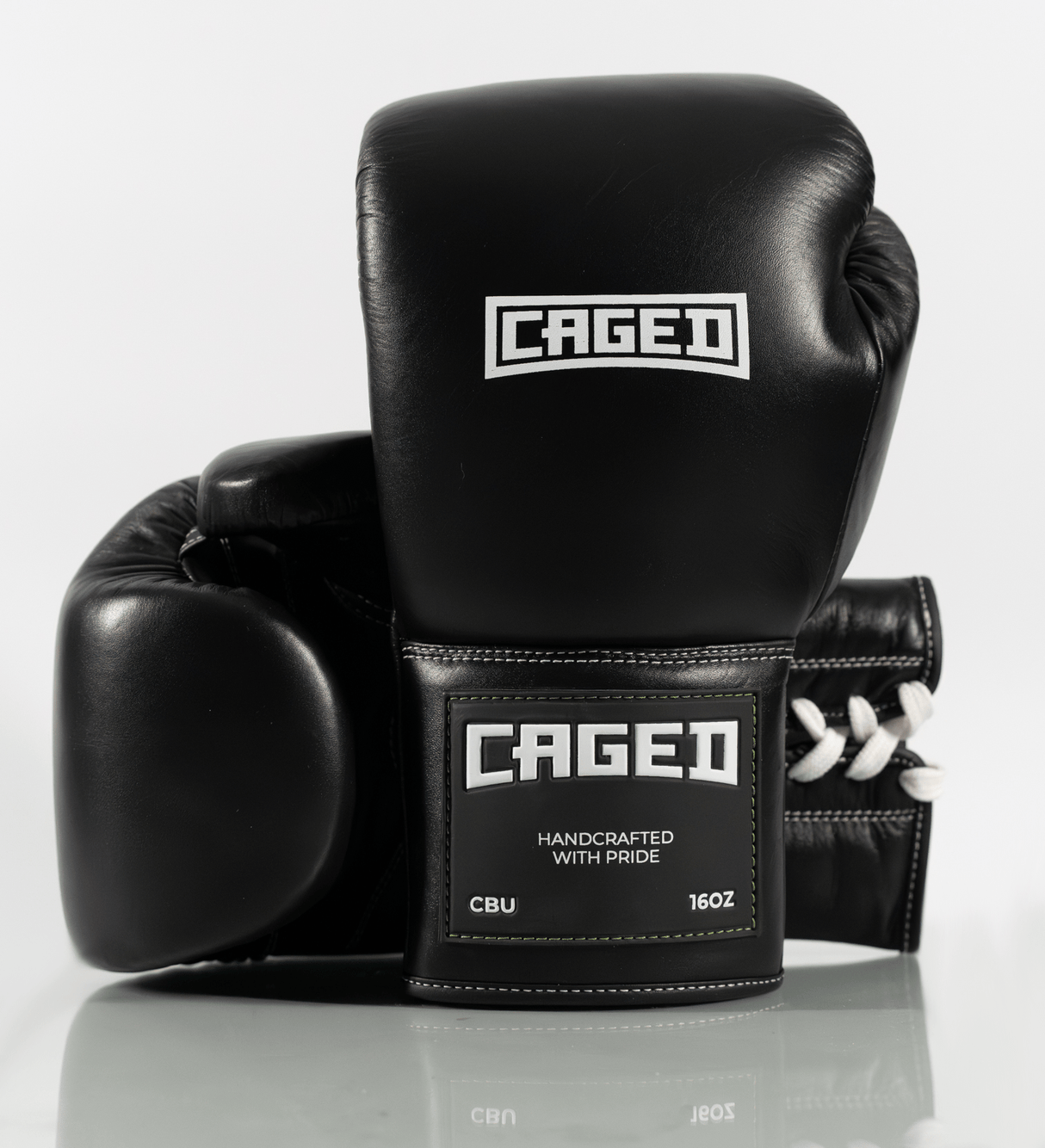 Caged Boxhandschuhe 'X' Series Schnürung - Schwarz/Weiss - The Fight Company Deutschland