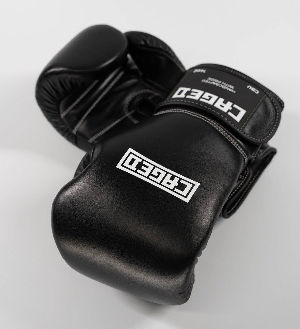 Caged Boxhandschuhe 'X' Series - Schwarz/Weiss - The Fight Company Deutschland