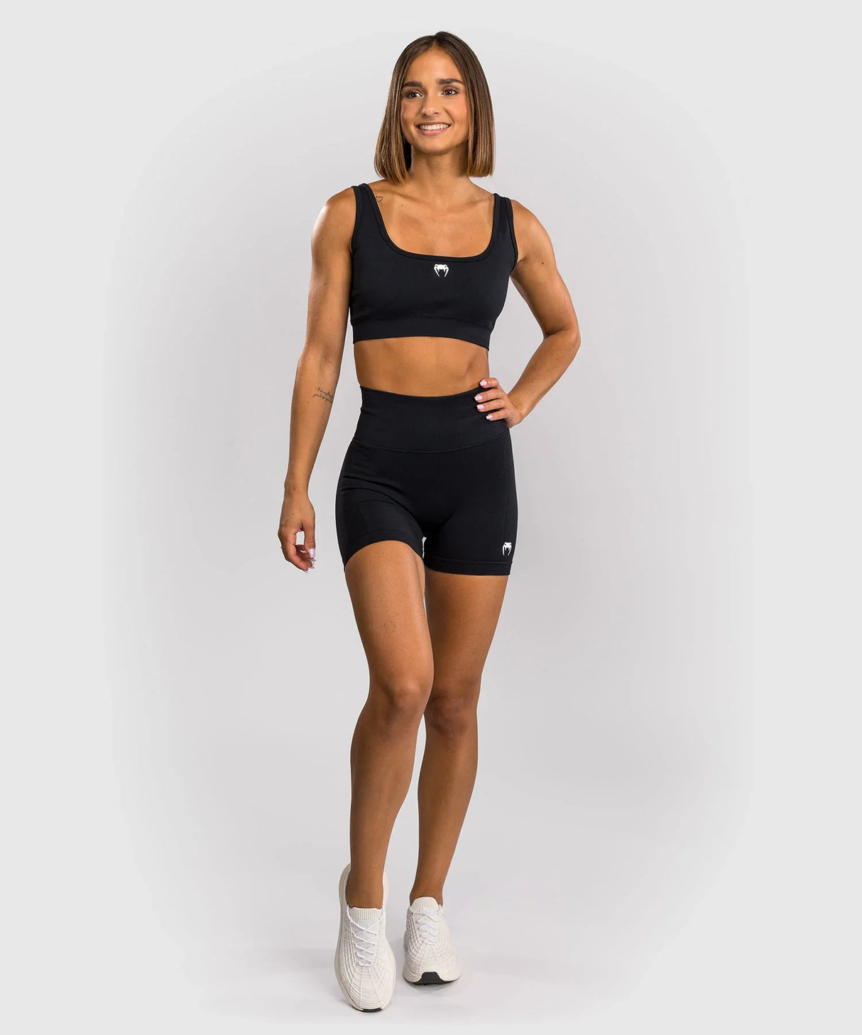 Venum Damen Sculpt Shorts – Schwarz/Weiss