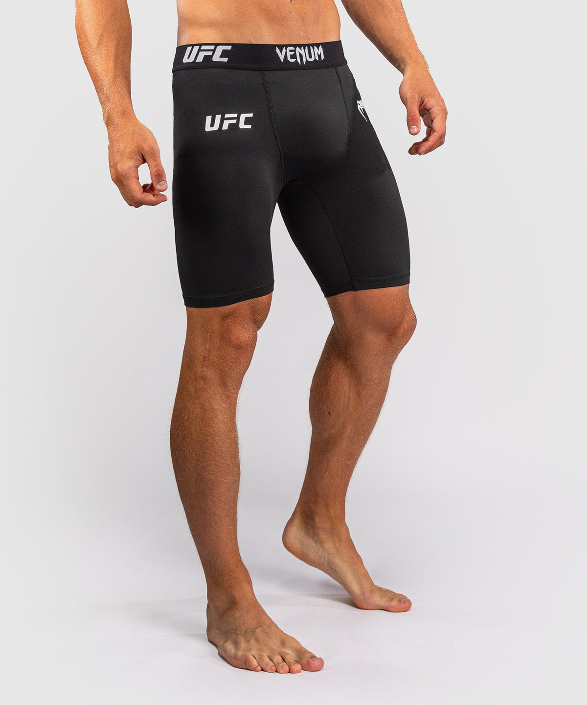 Venum UFC Kompressionsshorts - Schwarz