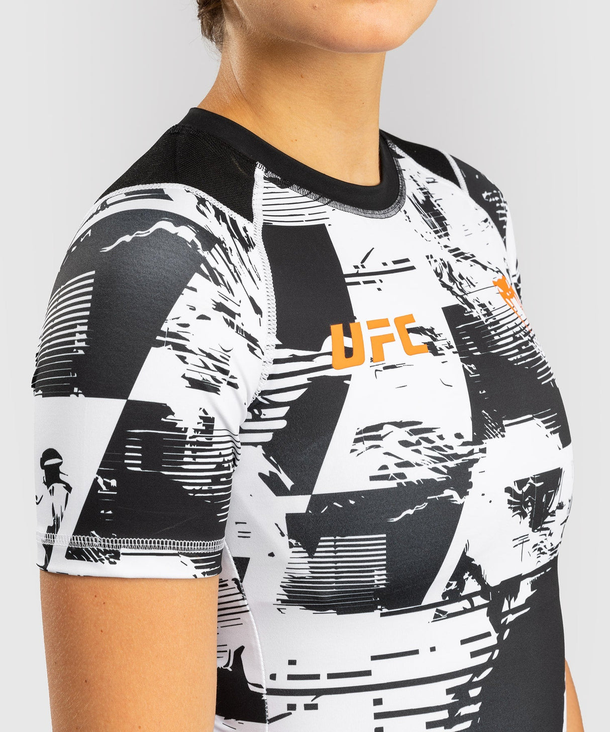Venum UFC Rashguard Zenith Damen - Weiß