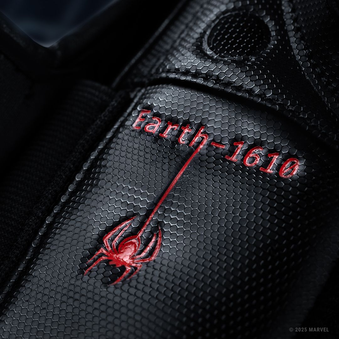 Hayabusa x Marvel Boxhandschuhe Miles Morales - Schwarz/Rot