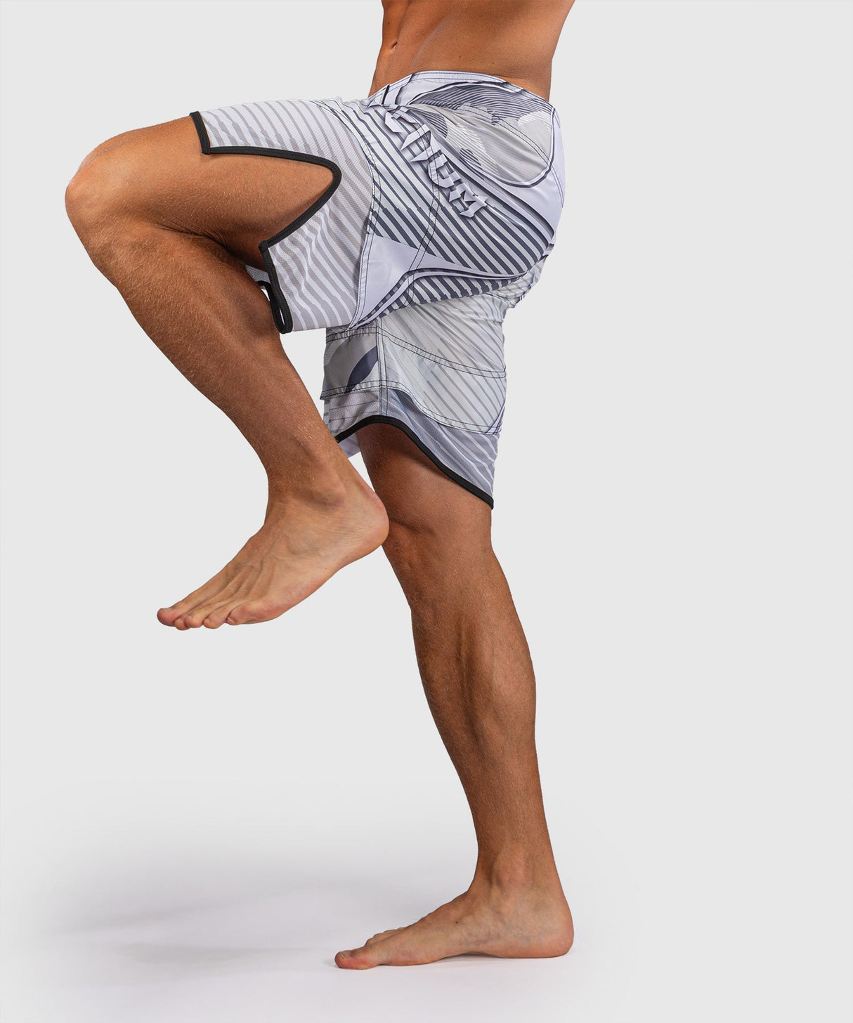 Venum MMA-Shorts Camo Hero - Weiß/Hellgrau