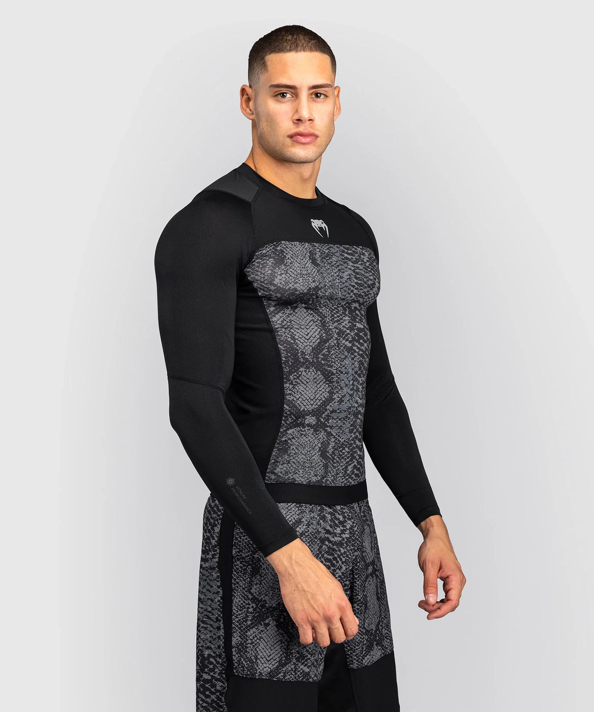 Venum Rashguard Langarm G-Fit Scales – Schwarz/Grau