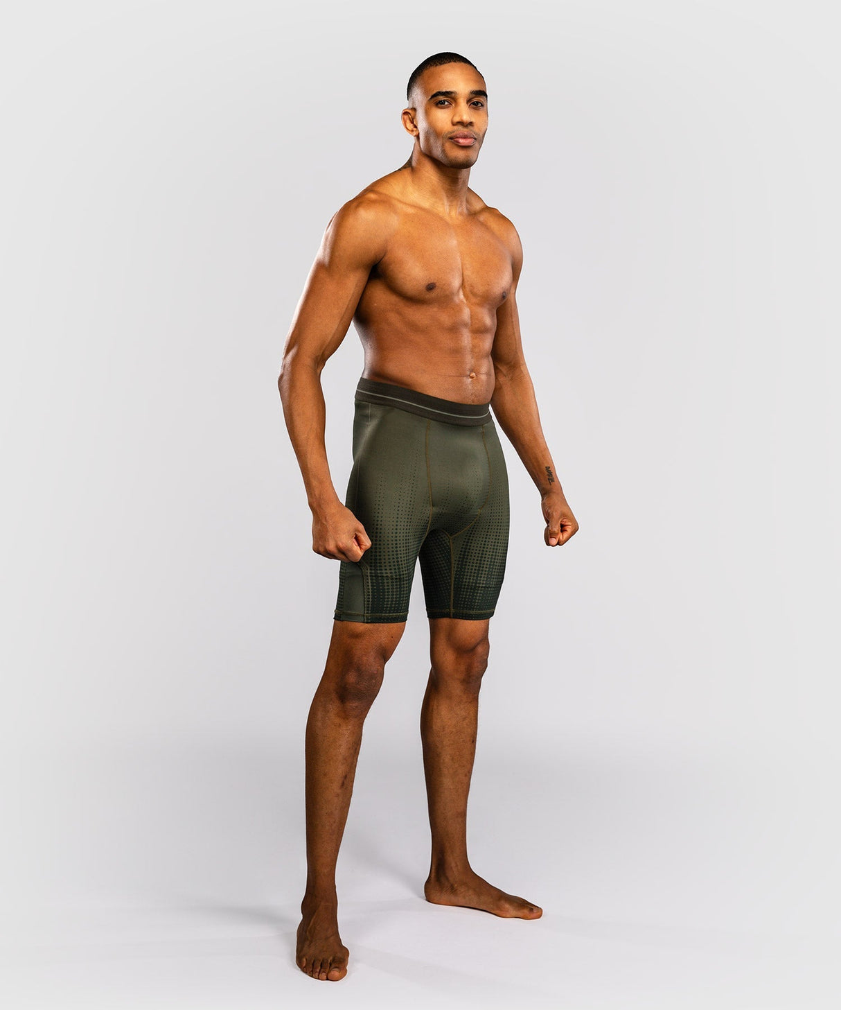 Venum MMA Shorts Stealth - Khaki/Dunkelgrün