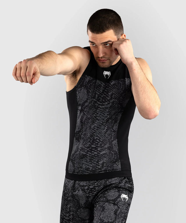 Venum Rashguard Ärmellos G-Fit Scales – Schwarz/Grau
