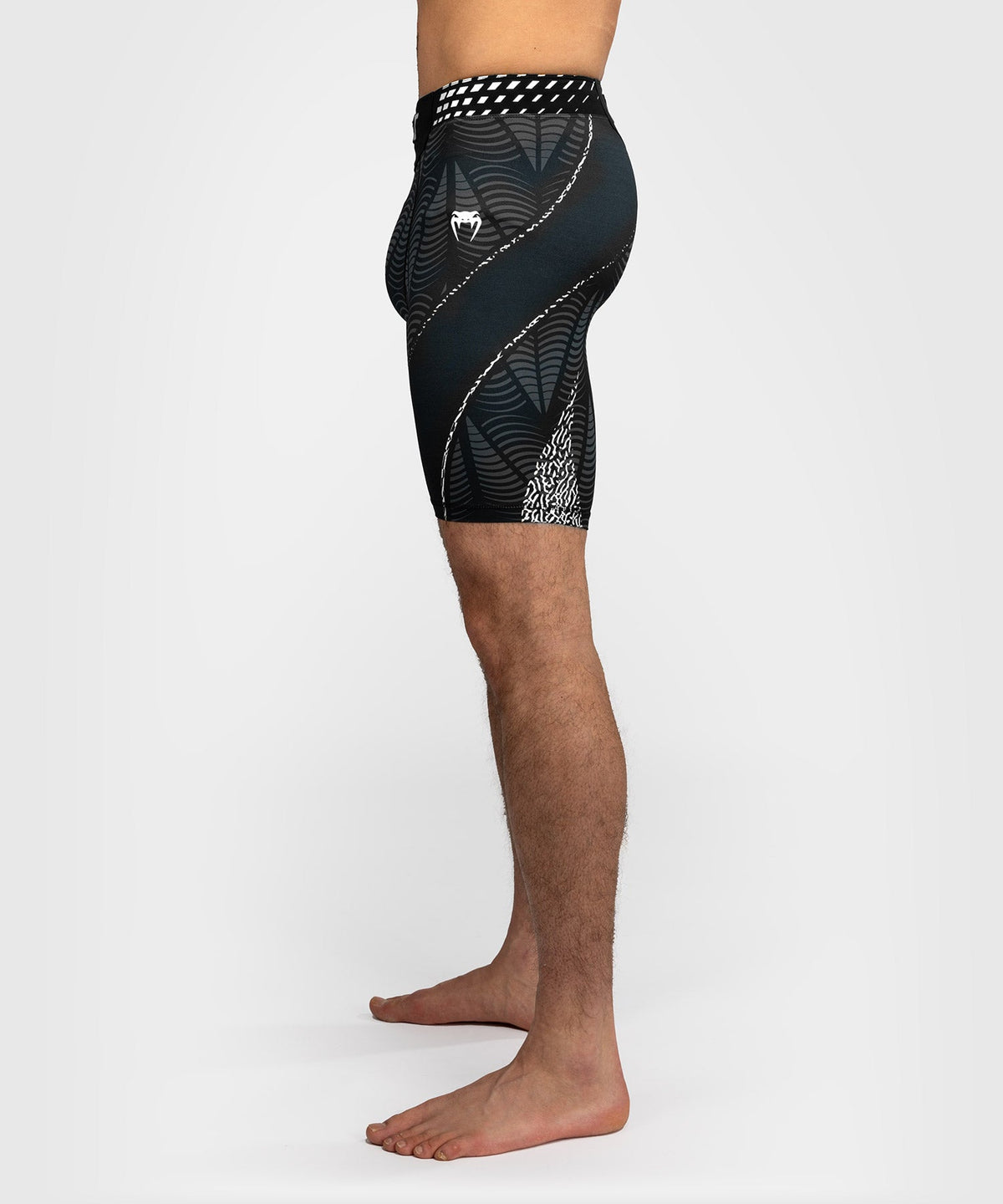 Venum UFC MMA Shorts Zenith - Schwarz