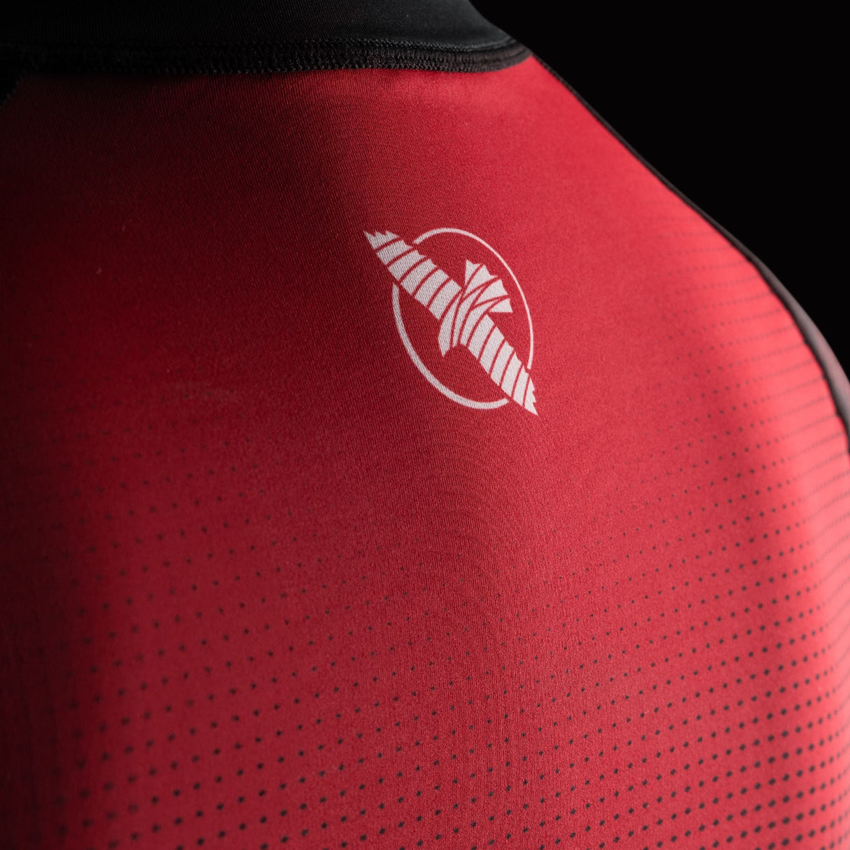 Hayabusa Rashguard Pro Ranked Kurzarm Damen - Schwarz