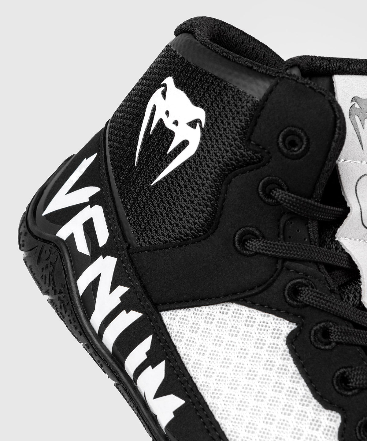 Venum Ringerschuhe Elite - Schwarz/Weiß