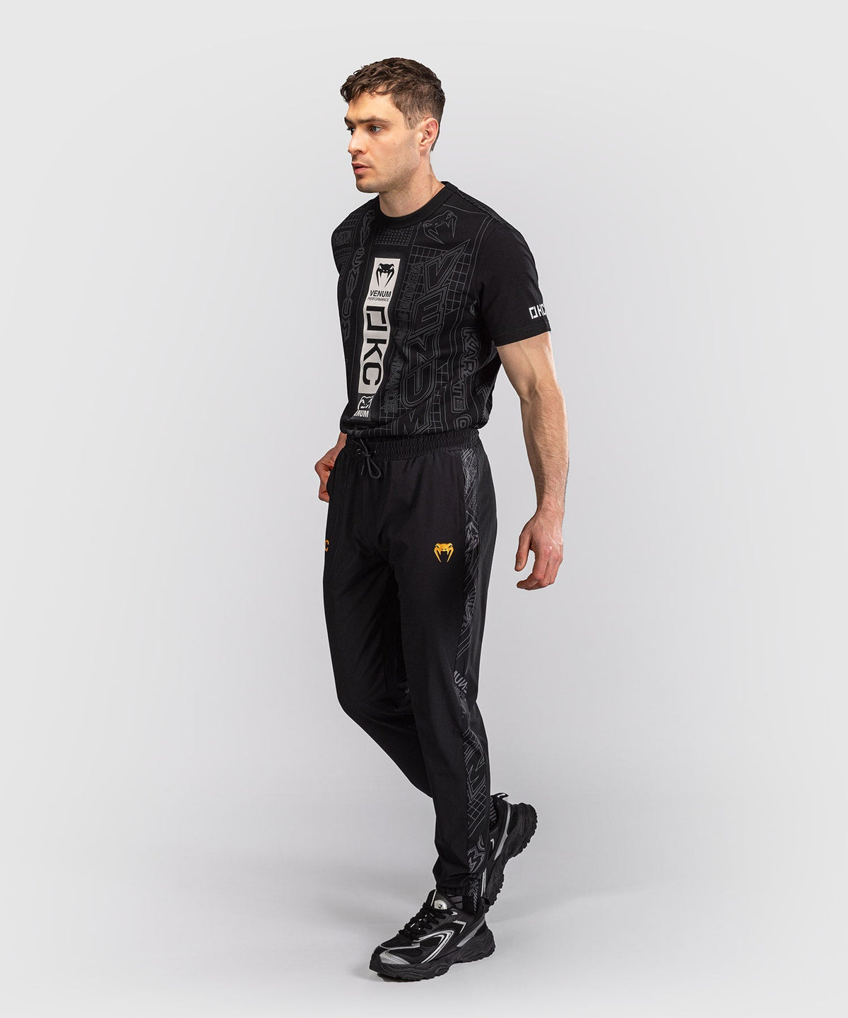 Venum Trainingsbroek Karate Combat – Schwarz/Grau