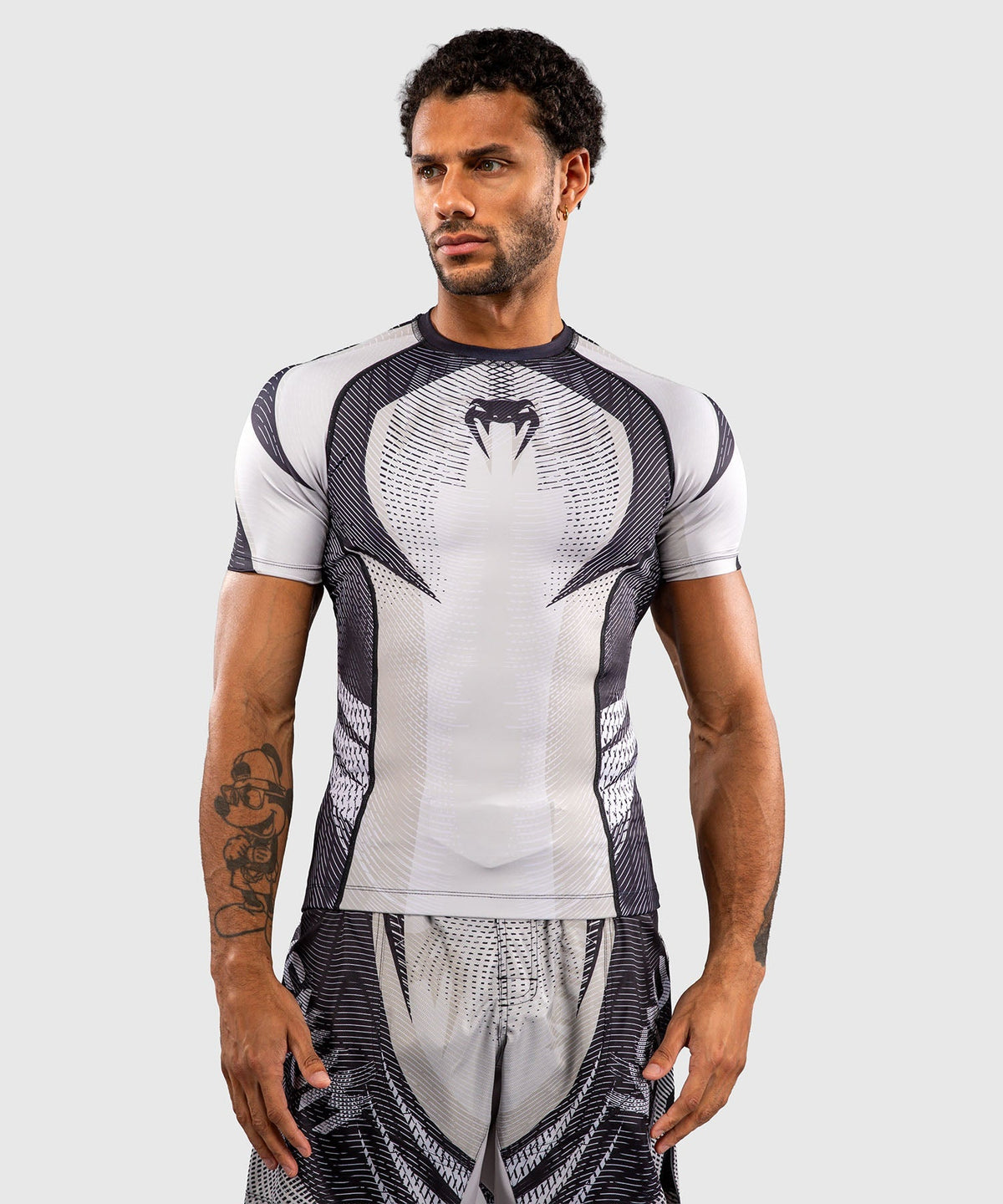 Venum Rashguard Galactic 3.0 Kurzarm – Offwhite/Schwarz