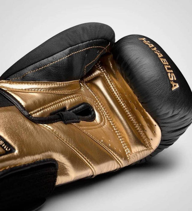 Hayabusa Boxhandschuhe T3 - Schwarz/Gold - The Fight Company Deutschland