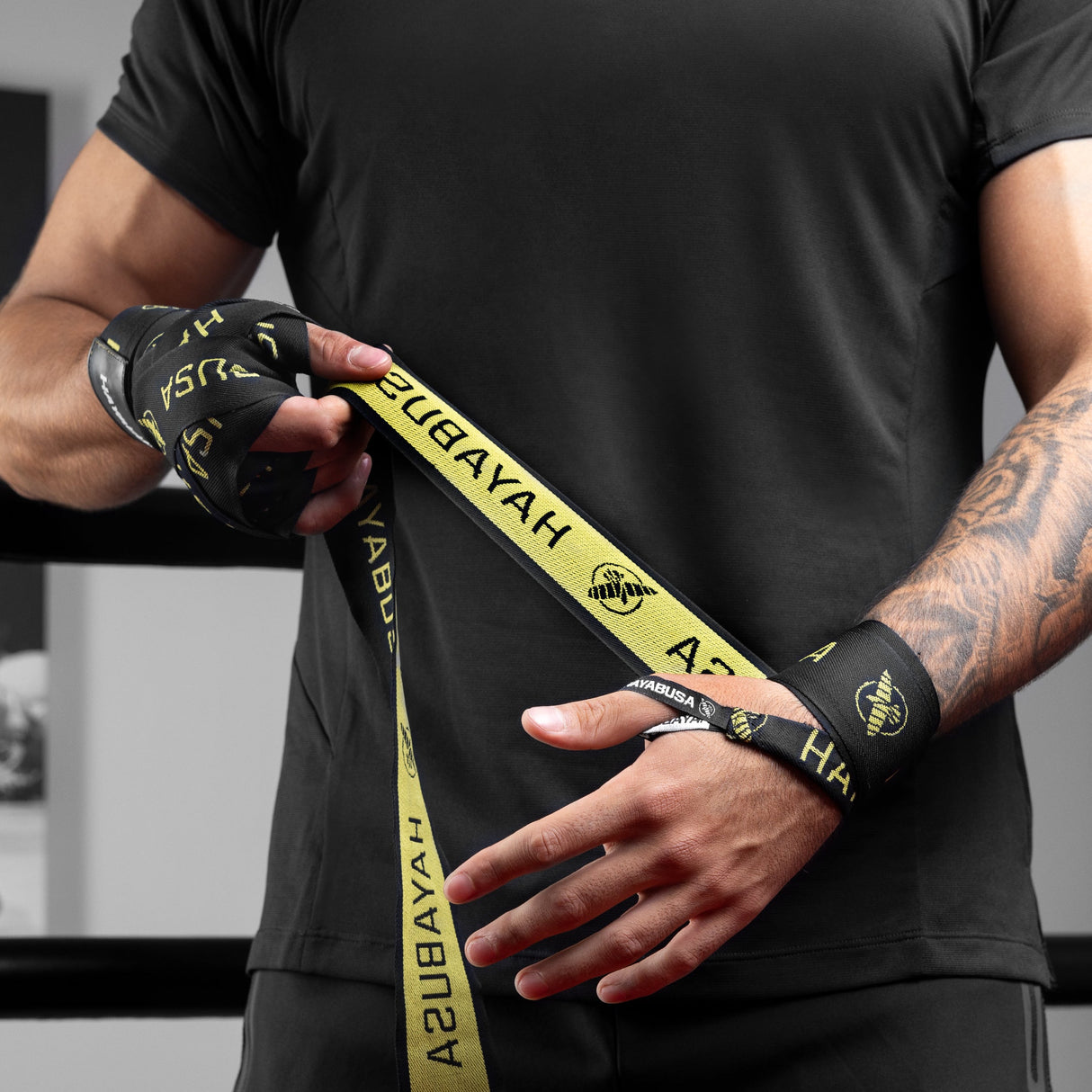 Hayabusa Boxbandagen Deluxe - Schwarz/Gold